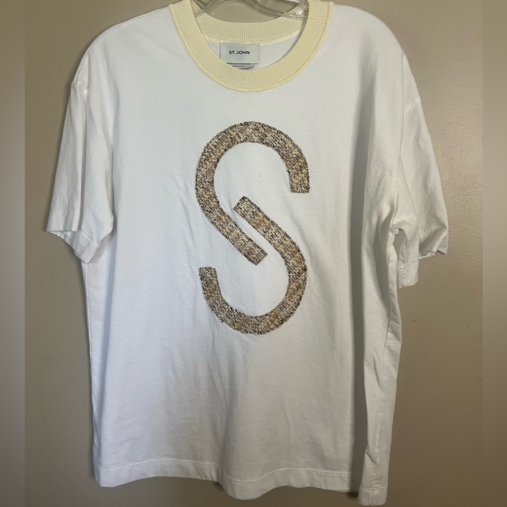 St. John L White T-Shirt W/ Tan Design
